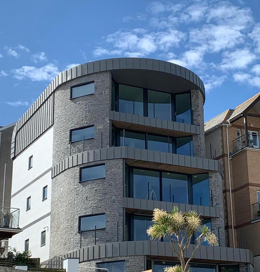 4 The View Apartments Ilfracombe - Seafront, Parking, Lift, Ev 外观 照片