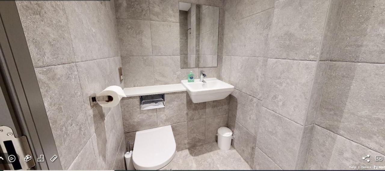 4 The View Apartments Ilfracombe - Seafront, Parking, Lift, Ev 外观 照片