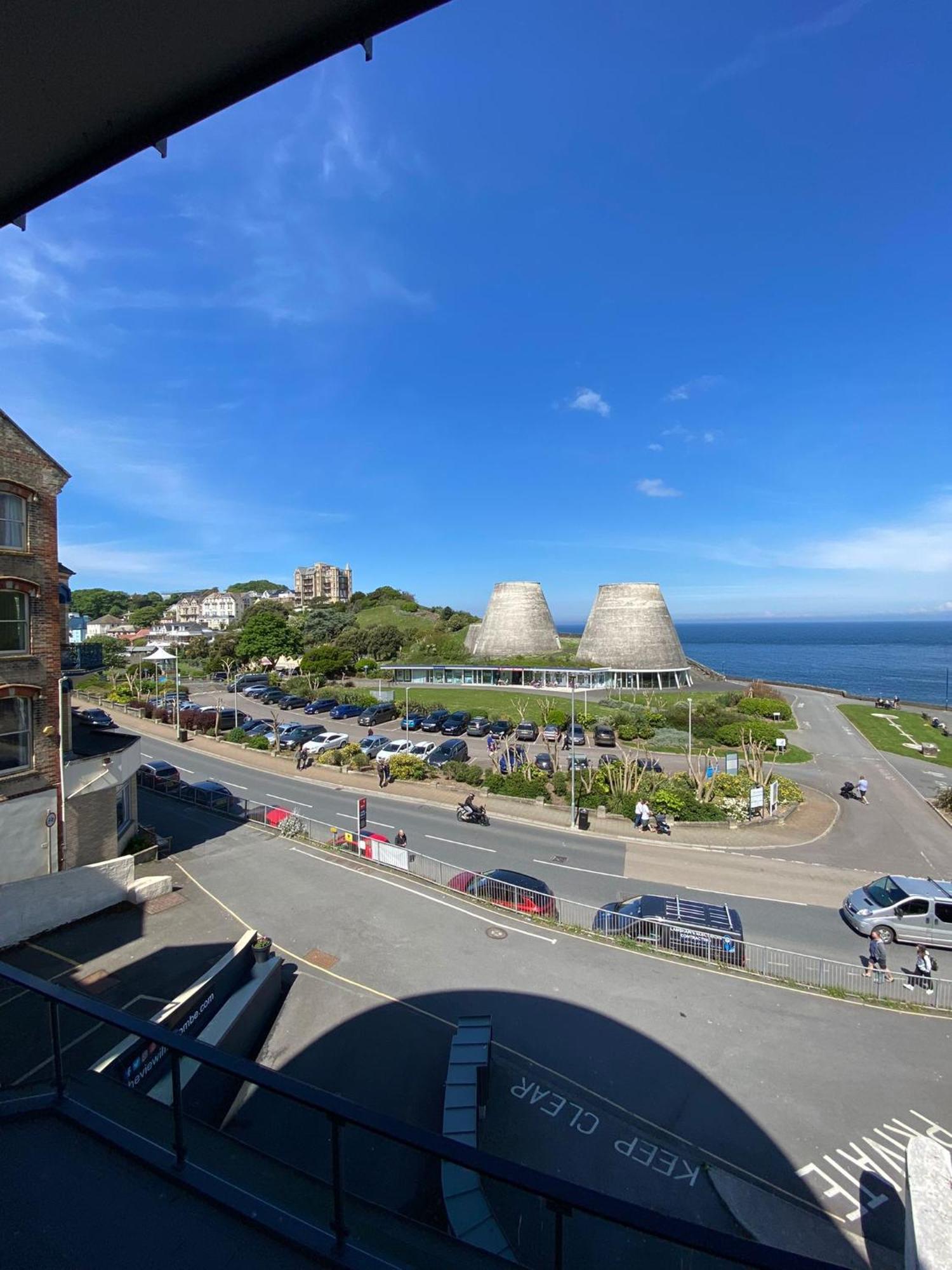 4 The View Apartments Ilfracombe - Seafront, Parking, Lift, Ev 外观 照片
