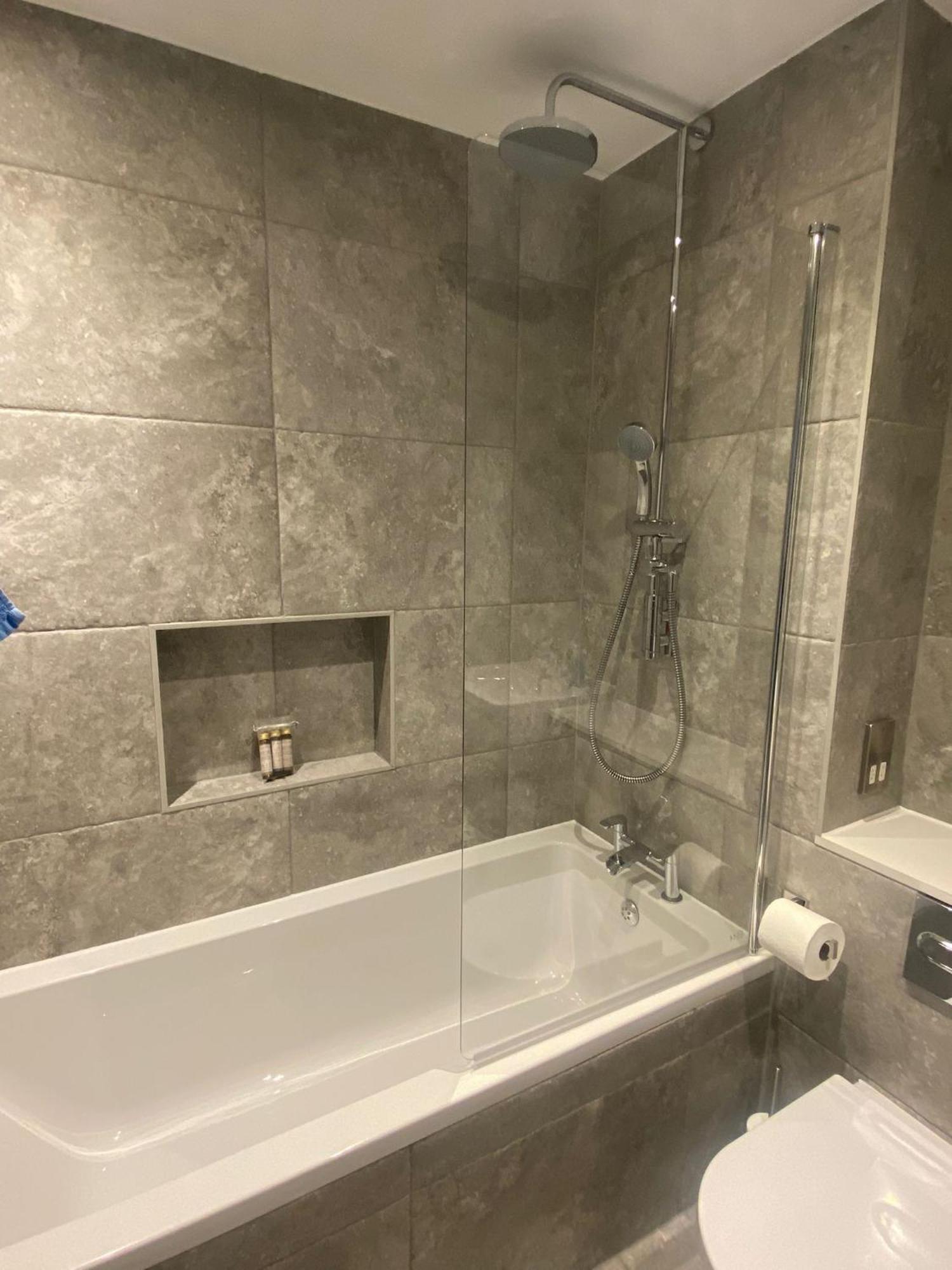 4 The View Apartments Ilfracombe - Seafront, Parking, Lift, Ev 外观 照片