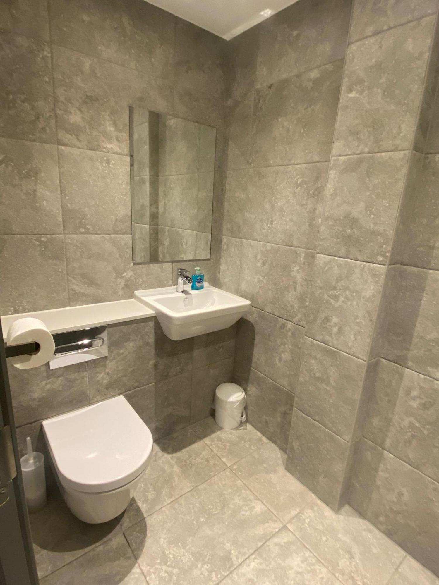 4 The View Apartments Ilfracombe - Seafront, Parking, Lift, Ev 外观 照片