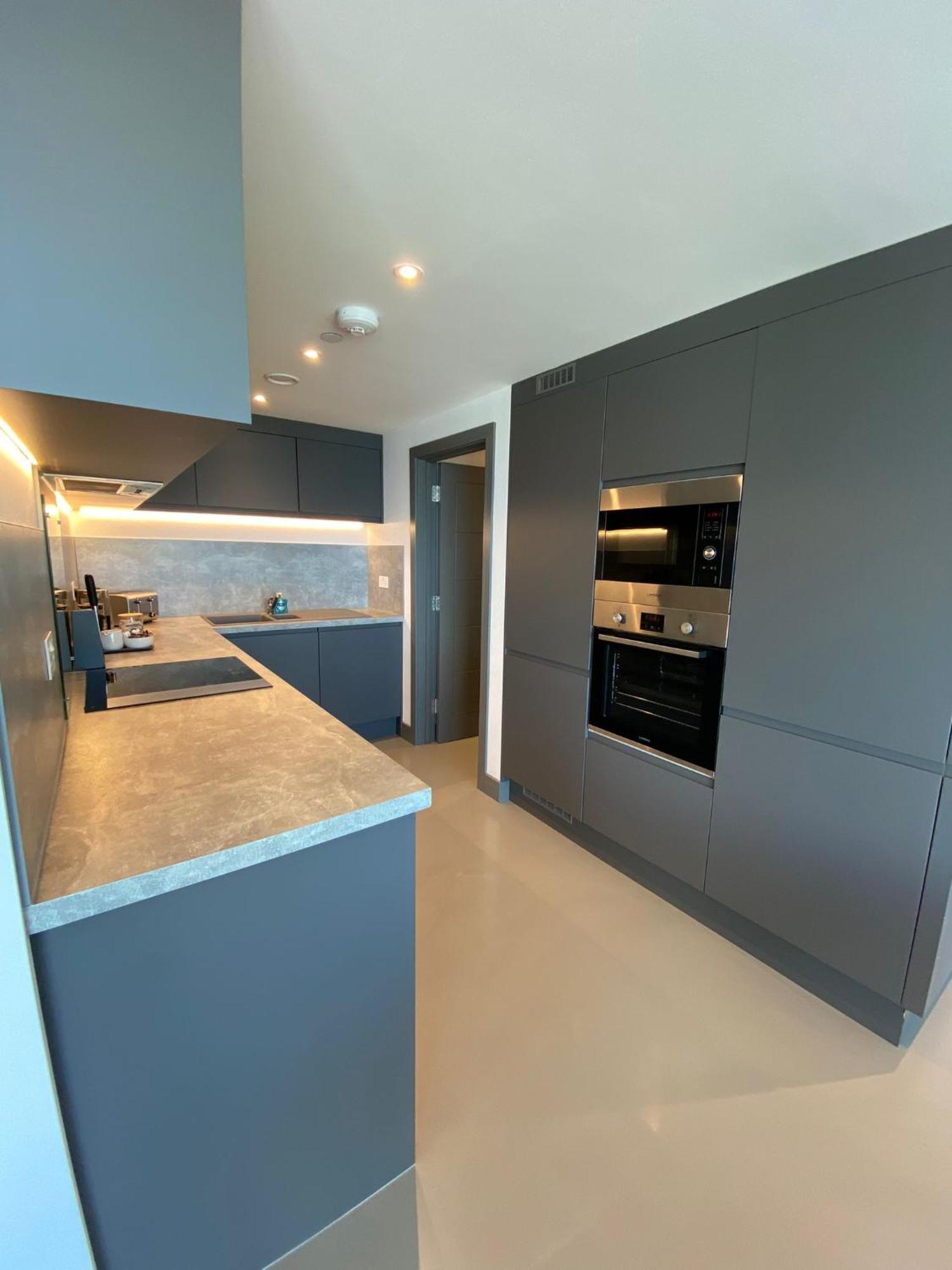 4 The View Apartments Ilfracombe - Seafront, Parking, Lift, Ev 外观 照片